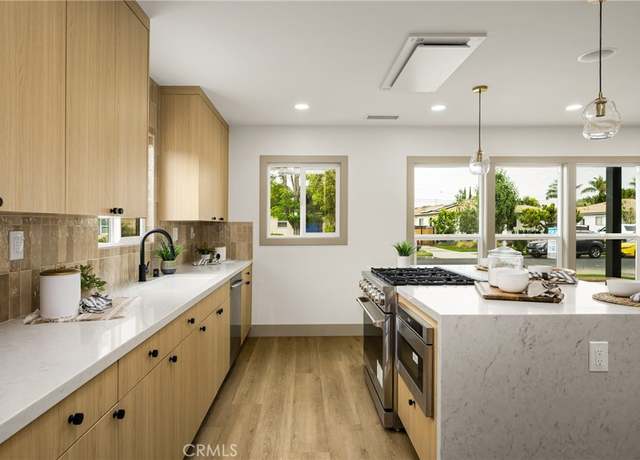 Property at 5161 E 27th St, Long Beach, CA 90815, 4 beds, 2 baths