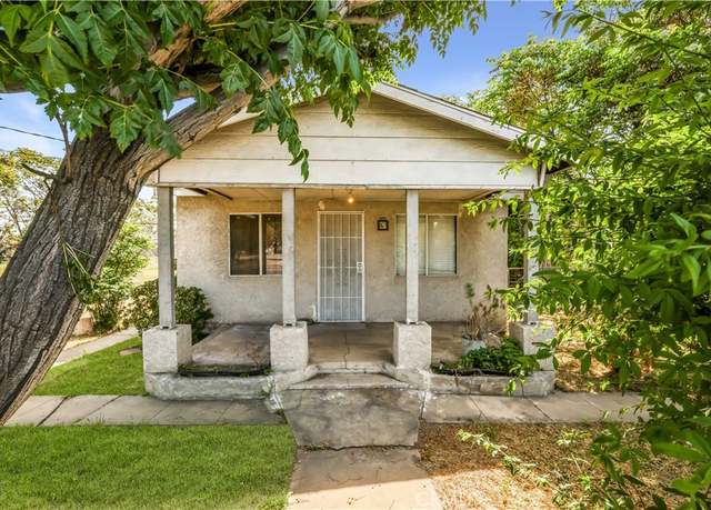 Property at 9967 Cedar Ave, Bloomington, CA 92316, 2 beds, 1 bath