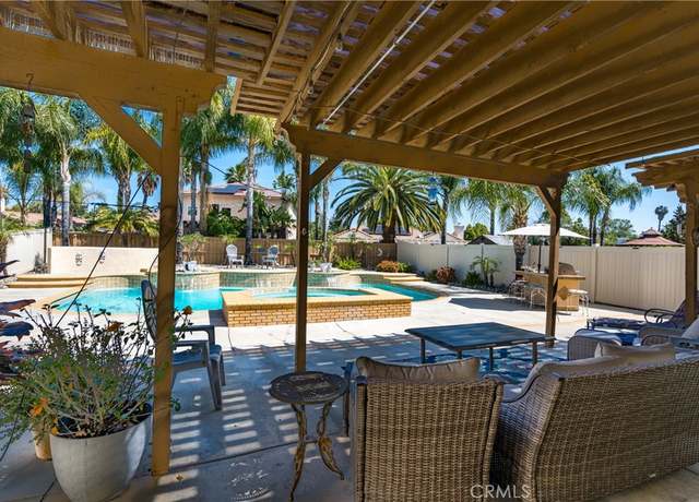 Property at 29248 Oakmont Ct, Murrieta, CA 92563, 4 beds, 3 baths