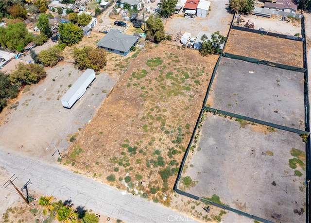 Property at 608 E Santa Fe St, San Bernardino, CA 92408