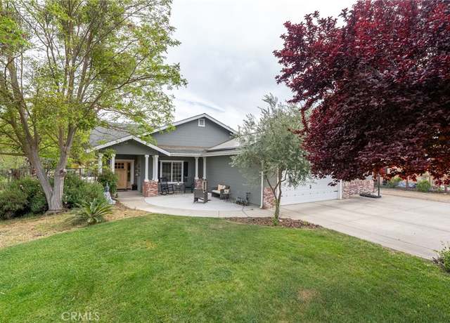 Property at 7915 Whispering Trails Pl, Paso Robles, CA 93446, 4 beds, 2 baths