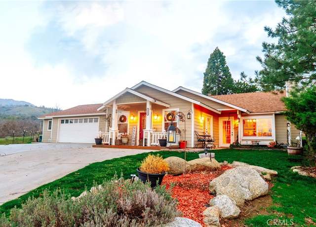 Property at 28841 Delaware Dr, Tehachapi, CA 93561, 3 beds, 2 baths