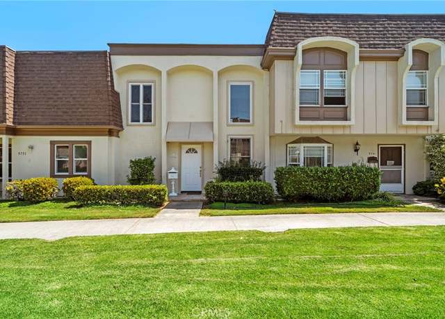 Property at 9745 Port Royal Cir, Huntington Beach, CA 92646, 2 beds, 1.5 baths