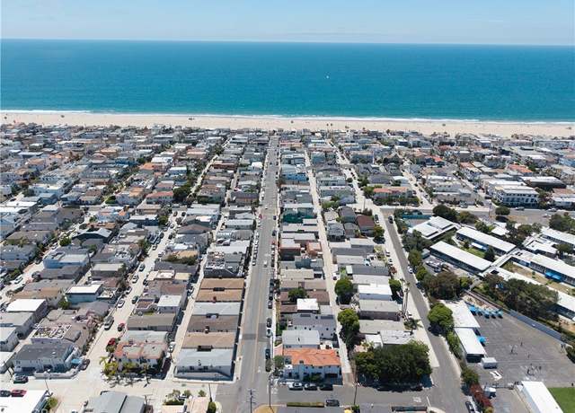 Property at 429 Longfellow Ave, Hermosa Beach, CA 90254, 4 beds, 3 baths
