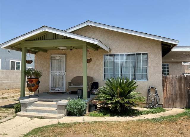 Property at 1041 W 88th St, Los Angeles, CA 90044, 5 beds, 3 baths