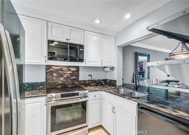 Property at 5927 E Creekside Ave #18, Orange, CA 92869, 2 beds, 1.5 baths