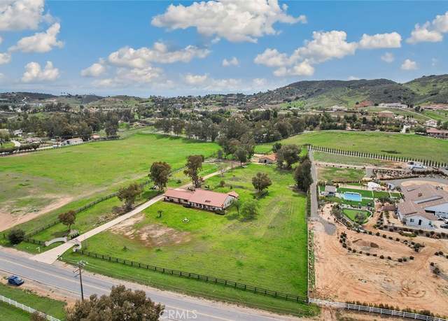 Property at 20425 Avenida Castilla, Murrieta, CA 92562, 3 beds, 3 baths