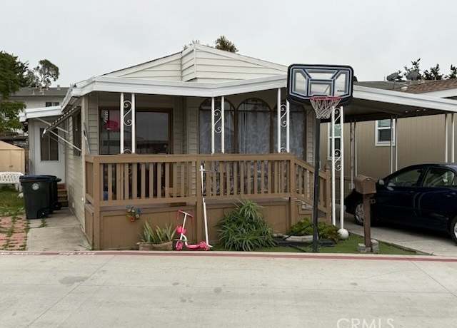 Property at 124 E Balboa Ln, Tustin, CA 92780, 2 beds, 2 baths