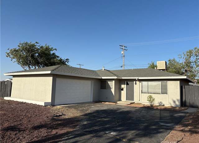 Property at 38810 Foxholm Dr, Palmdale, CA 93551, 4 beds, 2 baths