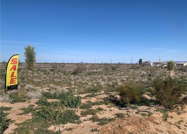 Property at 13948 Hacienda Rd, Victorville, CA 92392