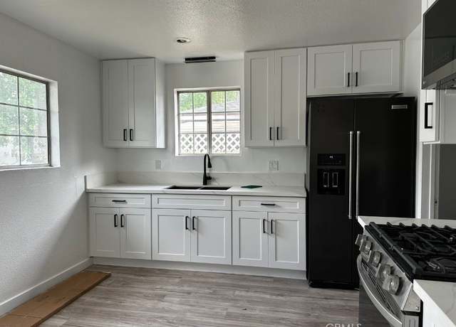 Property at 5723 Kester Ave, Sherman Oaks, CA 91411, 4 beds, 2 baths