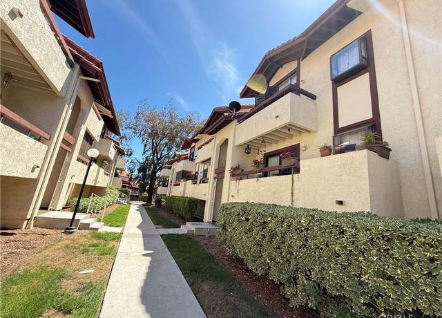 Property at 18122 Sundowner Way #1108, Canyon Country, CA 91387, 2 beds, 2 baths