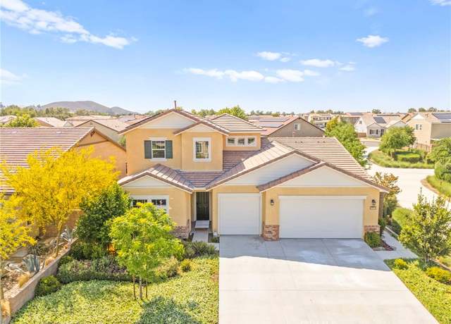 Property at 27613 Headsail Dr, Menifee, CA 92585, 4 beds, 3.5 baths