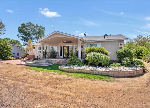 Property at 33360 Wright Rd, Menifee, CA 92584, 3 beds, 3 baths