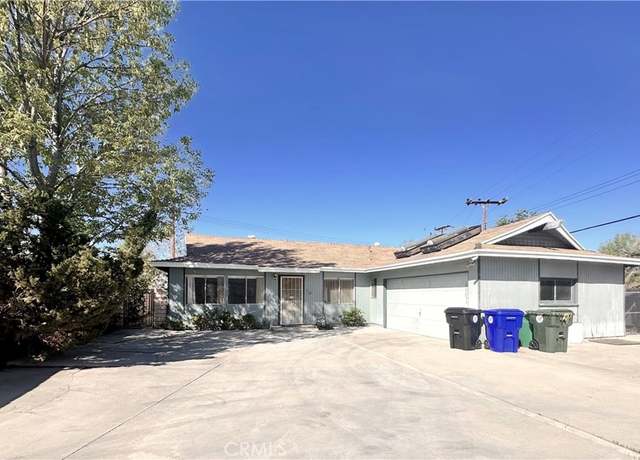 Property at 19863 Drasin Dr, Canyon Country, CA 91351, 4 beds, 2 baths