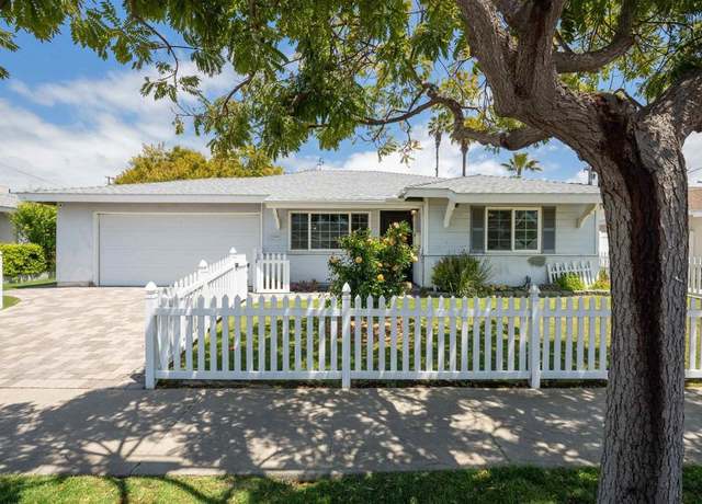 Property at 2250 Crestline Dr, Oceanside, CA 92054, 3 beds, 2 baths
