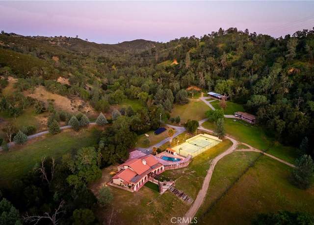 Property at 3851 Las Pilitas, Santa Margarita, CA 93453, 5 beds, 3 baths