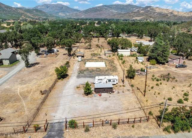 Property at 21403 Pine St, Middletown, CA 95461