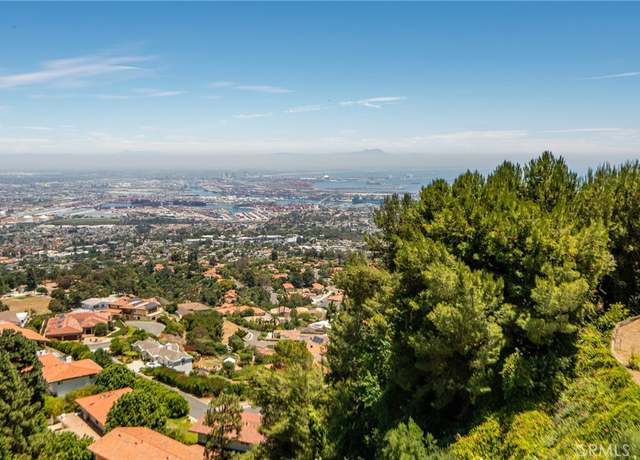 Property at 3300 Crownview Dr, Rancho Palos Verdes, CA 90275, 4 beds, 5 baths