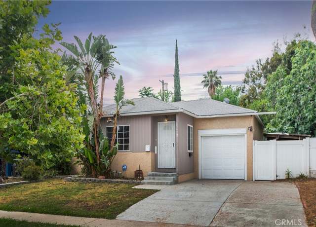 Property at 17420 Collins St, Encino, CA 91316, 3 beds, 3 baths
