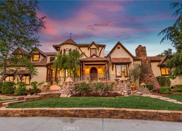 Property at 32140 Windrush Rd, Agua Dulce, CA 91390, 4 beds, 4 baths