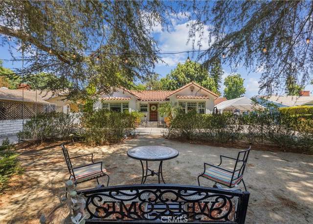 Property at 13621 Erwin St, Van Nuys, CA 91401, 4 beds, 3 baths
