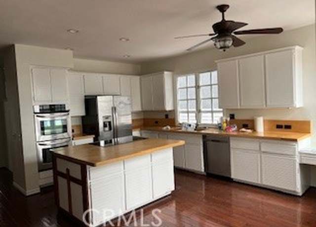 Property at 513 Dahlia Ave, Corona Del Mar, CA 92625, 3 beds, 2.5 baths