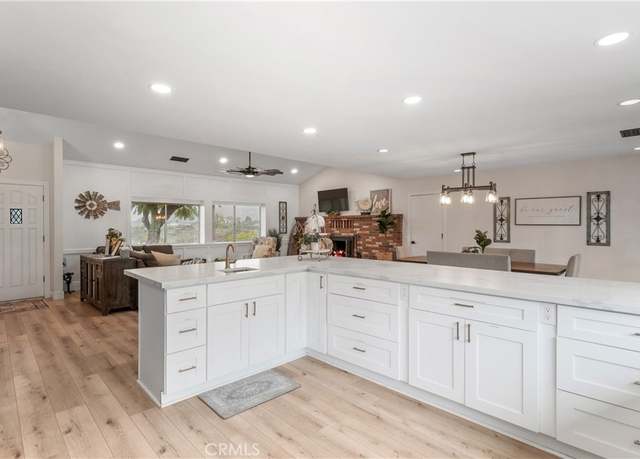 Property at 38680 Mesa Rd, Temecula, CA 92592, 4 beds, 3.5 baths