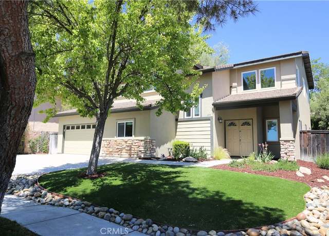 Property at 215 Grand Canyon Dr, Paso Robles, CA 93446, 3 beds, 2.5 baths