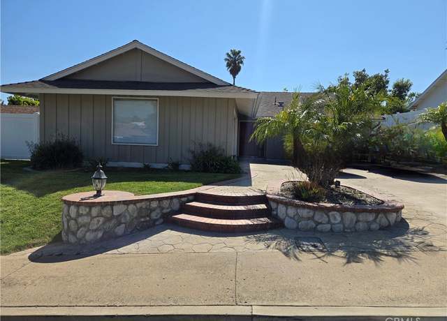 Property at 28935 De La Luna Dr, Mission Viejo, CA 92692, 3 beds, 2.5 baths