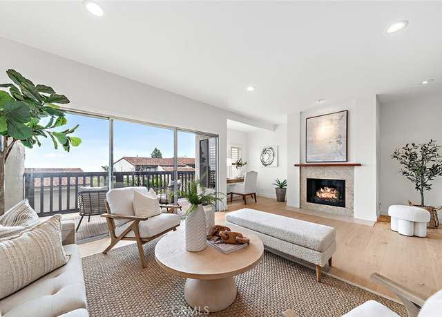 Property at 44 Cypress Way, Rolling Hills Estates, CA 90274, 2 beds, 2.5 baths