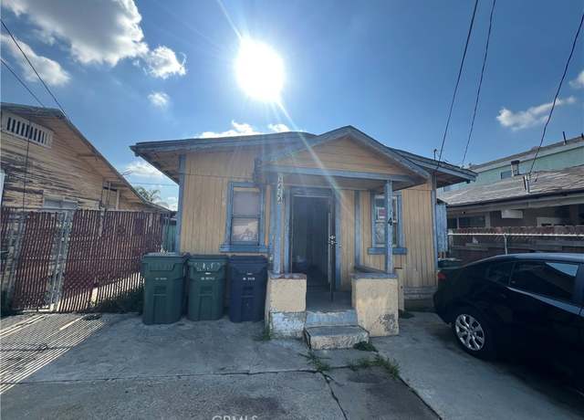 Property at 2424 E Stockwell St, Compton, CA 90222, 1 bed, 1 bath