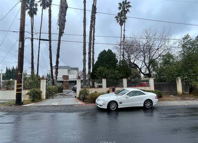 Property at 8458 Canby Ave, Northridge, CA 91325, 6 beds, 5 baths