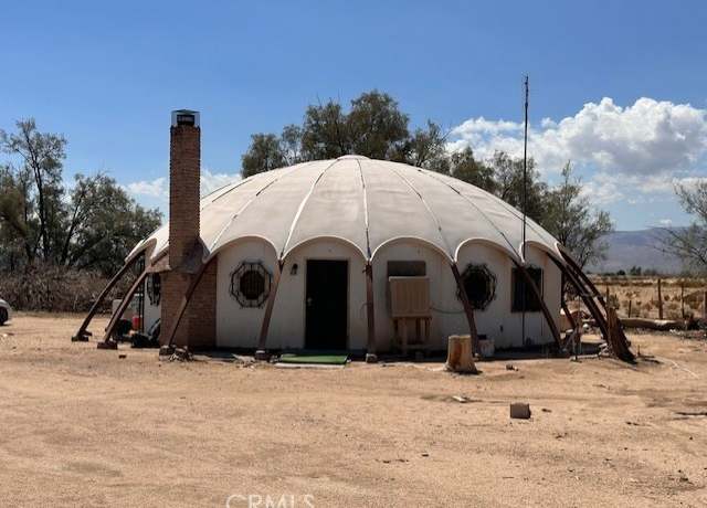 Property at 47025 Tonopah Rd, Newberry Springs, CA 92365, 2 beds, 2 baths