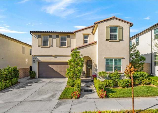 Property at 19127 Malabar St, Canyon Country, CA 91351, 5 beds, 4 baths
