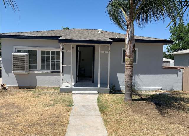 Property at 917 W 10th St, Corona, CA 92882, 2 beds, 1 bath