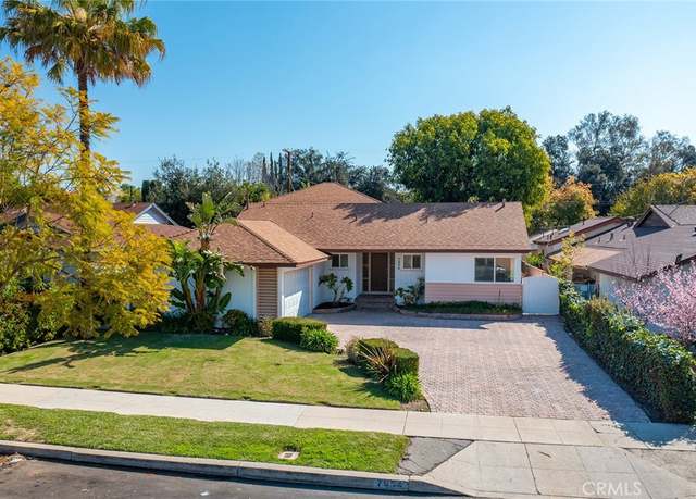 Property at 7934 Vassar Ave, Canoga Park, CA 91304, 4 beds, 3 baths