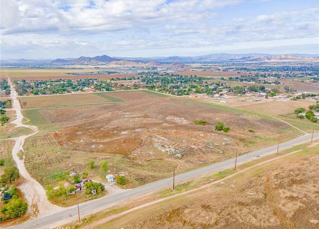 Property at 23489 Mapes Rd, Romoland, CA 92585, 3 beds, 1 bath