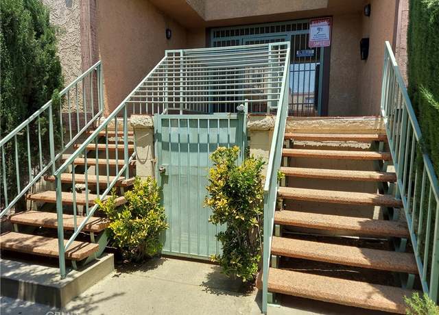 Property at 15527 Parthenia St #18, North Hills, CA 91343, 3 beds, 3 baths