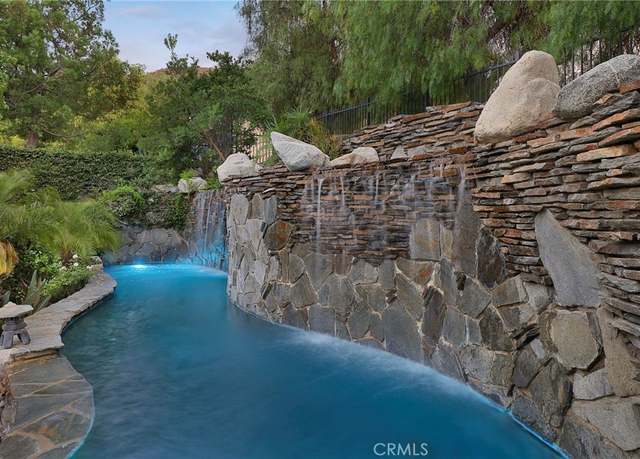 Property at 6137 Paseo La Vis, Woodland Hills, CA 91367, 5 beds, 3.5 baths