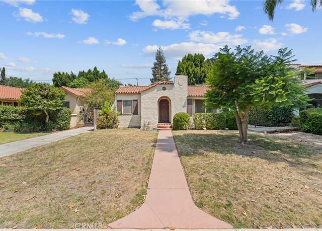 Property at 11039 Blix St, North Hollywood, CA 91602, 2 beds, 1 bath