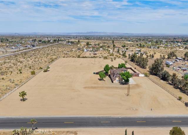 Property at 4176 Goss Rd, Phelan, CA 92371, 5 beds, 2.5 baths