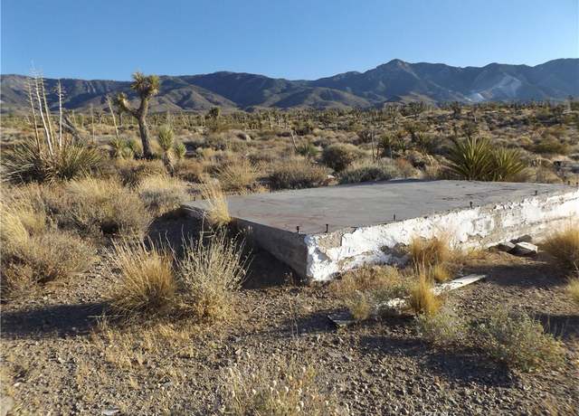 Property at 15 Tate Ln, Lucerne Valley, CA 92356