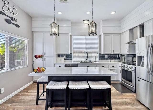 Property at 416 Alyssum, Oceanside, CA 92057, 4 beds, 2.5 baths
