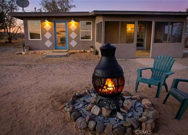 Property at 915 Dakota Ln, Landers, CA 92285, 2 beds, 1.5 baths