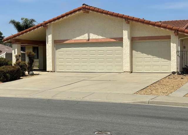 Property at 1255 Via Christina, Vista, CA 92084, 3 beds, 2 baths