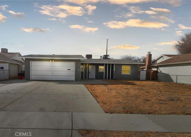 Property at 44327 22nd St W, Lancaster, CA 93536, 3 beds, 2 baths