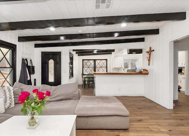 Property at 31031 Wild Oak Dr, Running Springs Area, CA 92382, 3 beds, 1.5 baths