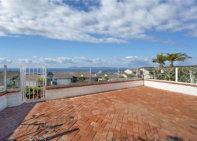 Property at 33571 Binnacle Dr, Dana Point, CA 92629, 3 beds, 2.5 baths