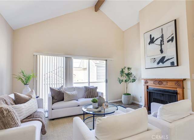 Property at 628 Daisy Ave #417, Long Beach, CA 90802, 1 bed, 1 bath